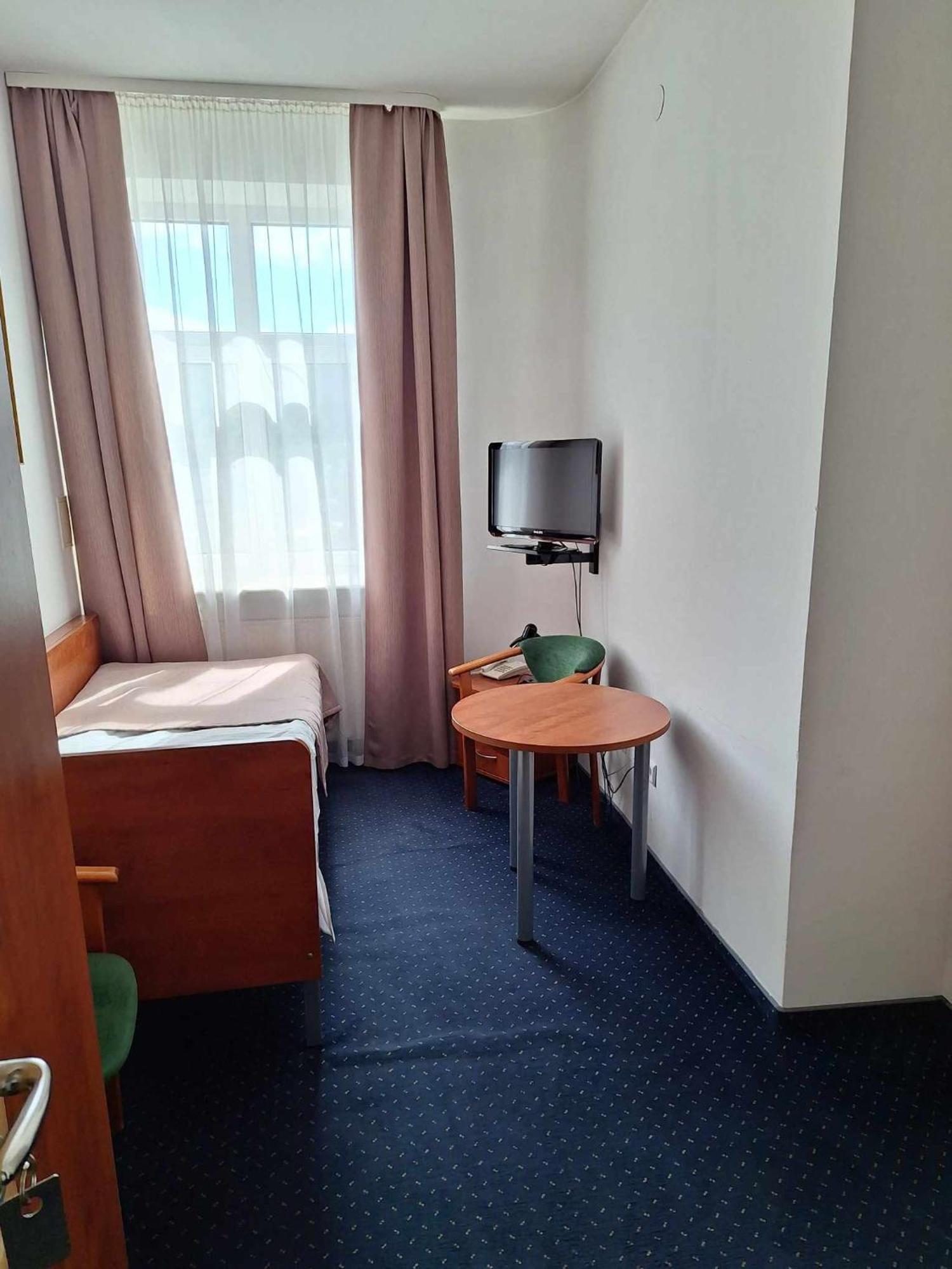 Hotel *** NAT Krynica Zdrój Exterior foto